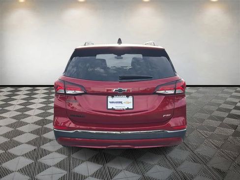 Used 2023 Chevrolet Equinox RS image 6