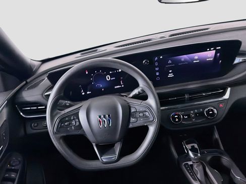 Used 2026 Buick Envista Preferred FWD image 17