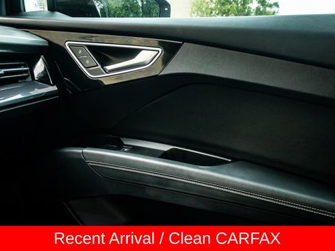 Used 2022 Audi Q4 e-tron Premium Plus AWD/4WD image 20