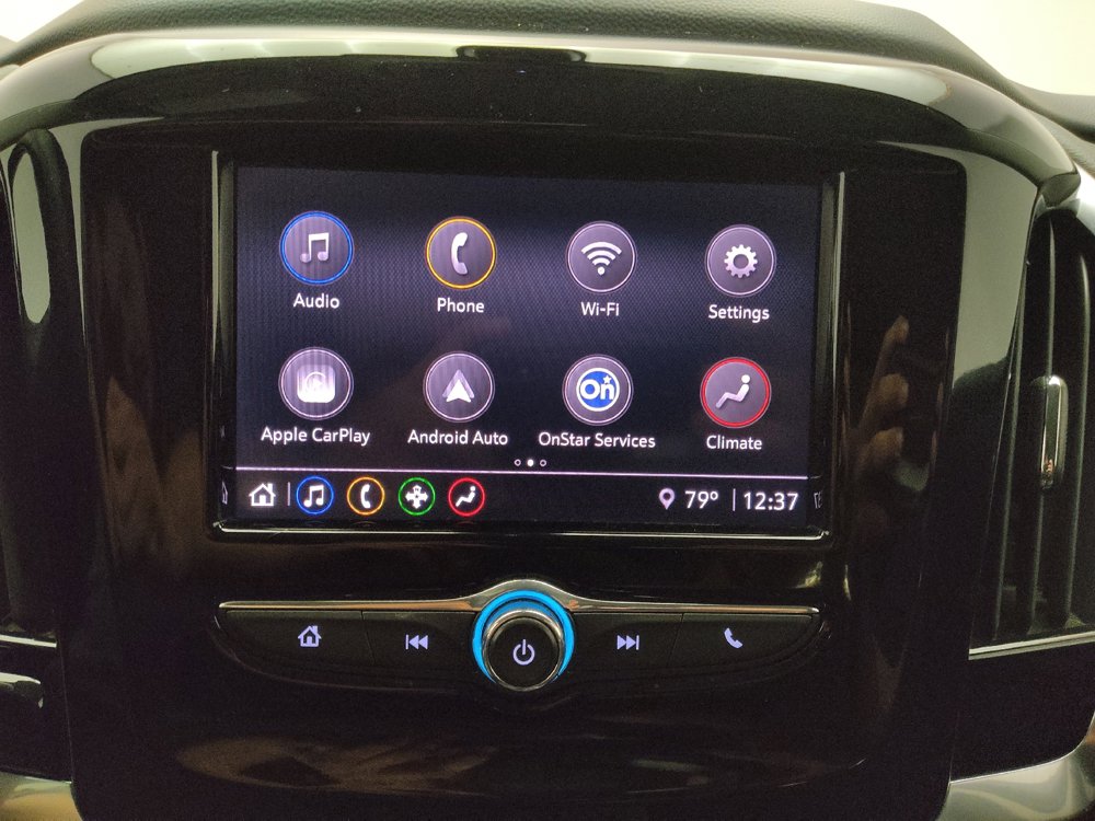 Used 2021 Chevrolet Traverse LT FWD image 25