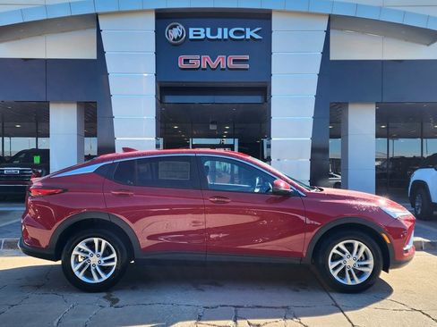 New 2026 Buick Envista Preferred w/ Convenience I Package image 3