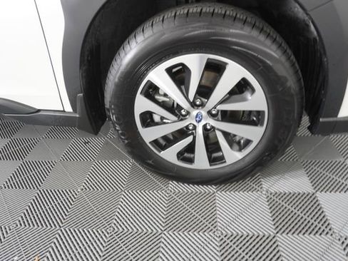 Certified 2025 Subaru Outback Premium image 15