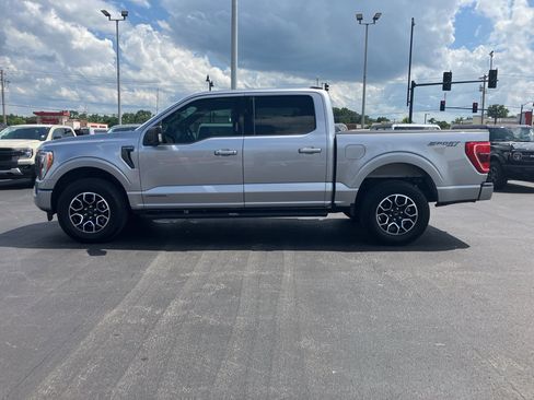Used 2022 Ford F150 XLT w/ Equipment Group 302A High AWD/4WD image 3