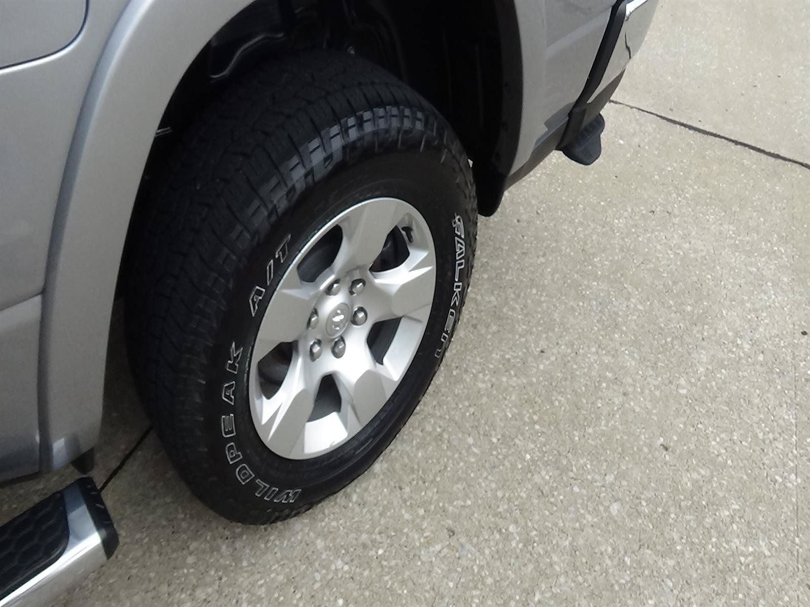 Used 2025 RAM 1500 Big Horn AWD/4WD image 15