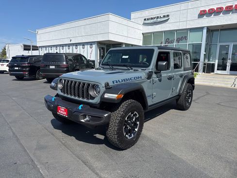 Certified 2025 Jeep Wrangler Unlimited Rubicon 4xe image 3