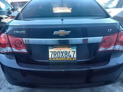 Used 2016 Chevrolet Cruze LT image 4