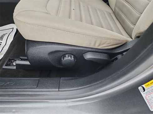 Used 2019 Ford Fusion S image 15