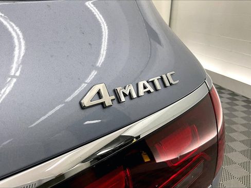 New 2026 Mercedes-Benz GLS 580 4MATIC image 13