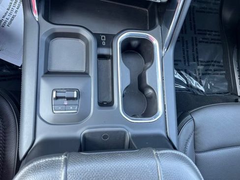 Used 2024 GMC Sierra 2500 Denali w/ Denali Reserve Package AWD/4WD image 25