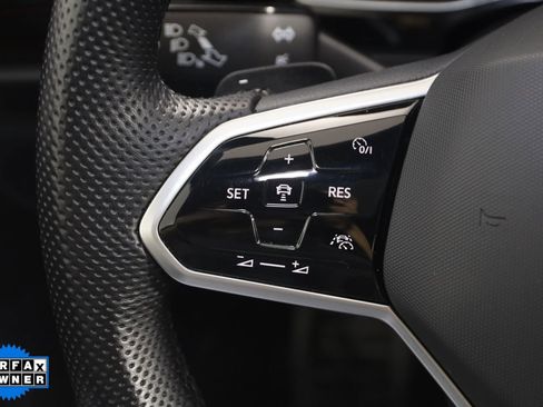 Used 2024 Volkswagen Jetta GLI Autobahn image 35