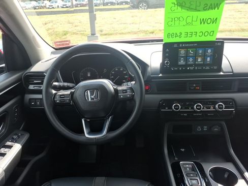 Used 2025 Honda Pilot EX-L image 9