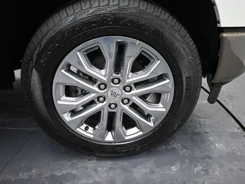 New 2025 Ford F150 King Ranch w/ FX4 Off-Road Package image 28