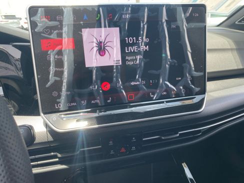 New 2025 Volkswagen Golf SE image 26