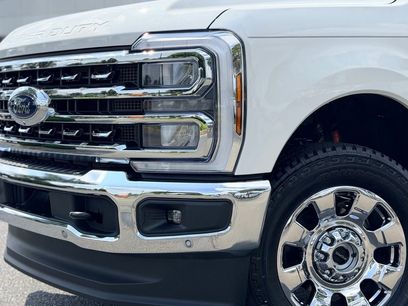 New 2026 Ford F250 Lariat w/ Lariat Ultimate Package