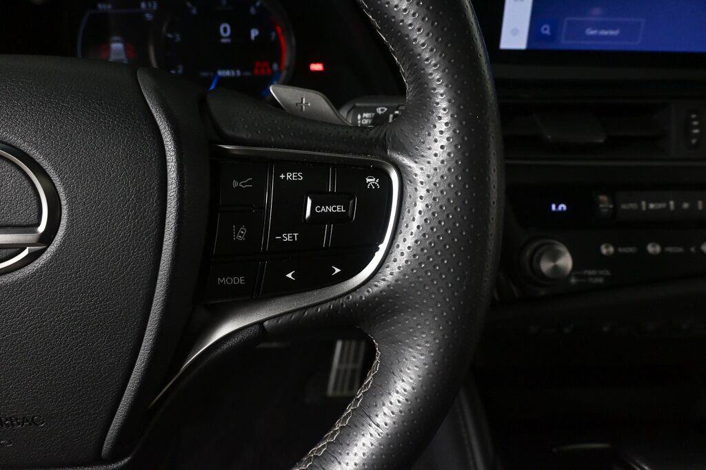 Used 2023 Lexus ES 350 F Sport w/ Accessory Package (Z2) FWD image 31