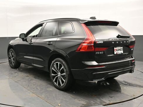 New 2025 Volvo XC60 B5 Plus w/ Protection Package Premier image 9