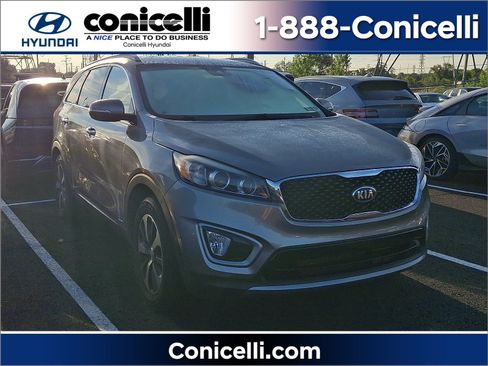 Used 2018 Kia Sorento EX AWD/4WD image 1