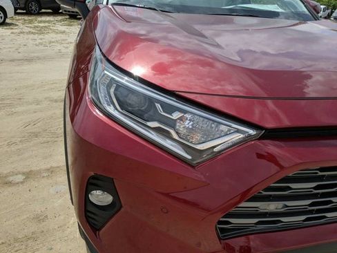Used 2020 Toyota RAV4 Limited w/ Limited Grade Weather Package AWD/4WD image 10