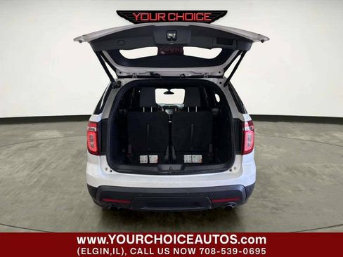 Used 2015 Ford Explorer XLT w/ Equipment Group 202B AWD/4WD image 5