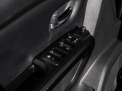 Used 2023 Nissan Titan PRO-4X w/ Off Road Protection Package image 44