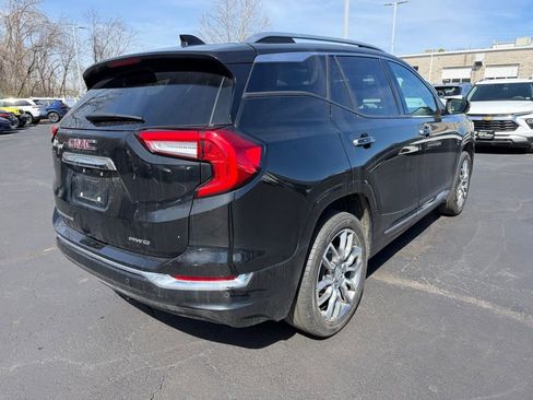 Used 2023 GMC Terrain Denali image 7