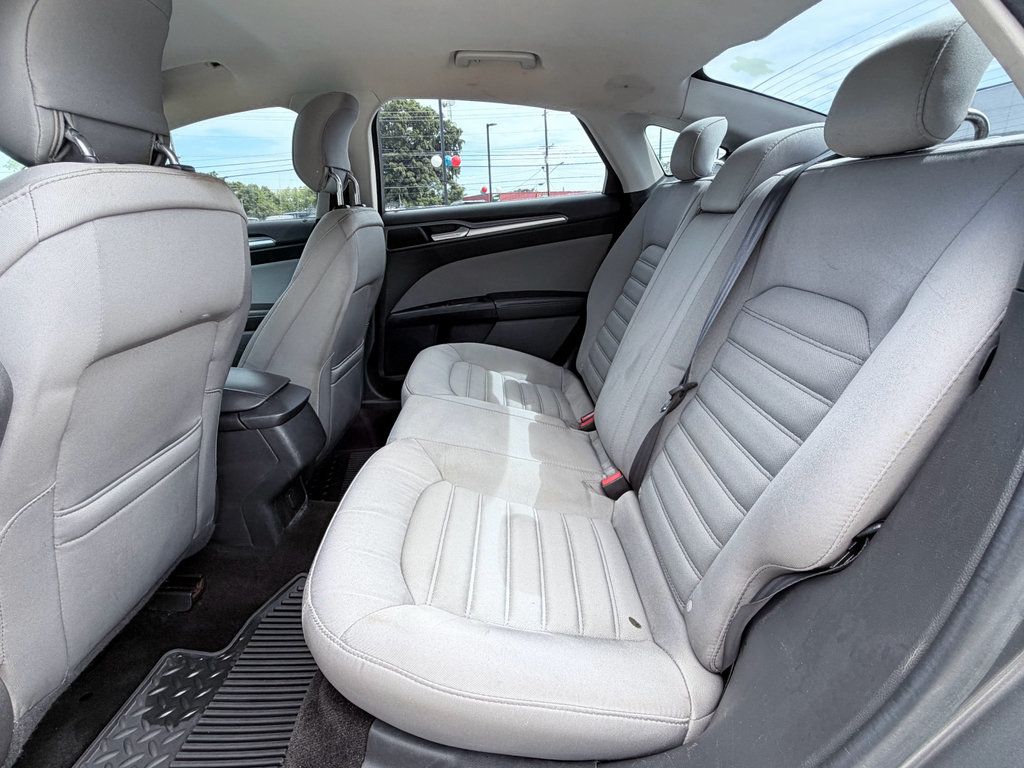 Used 2014 Ford Fusion S FWD image 21