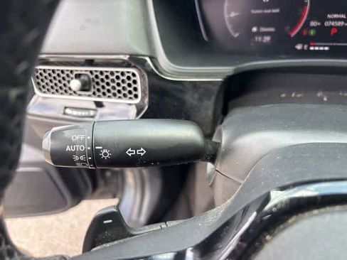 Used 2022 Honda Civic Sport image 16