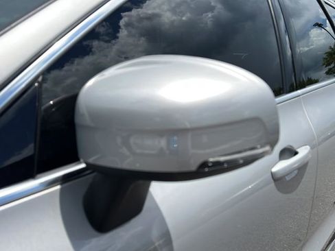 Used 2023 Volvo XC60 B5 Plus w/ Climate Package FWD image 11