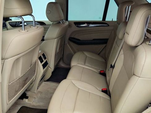 Used 2014 Mercedes-Benz ML 350 4MATIC 4dr ML 350 with Premium image 21