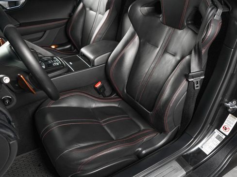 Used 2015 Jaguar F-TYPE S RWD image 57