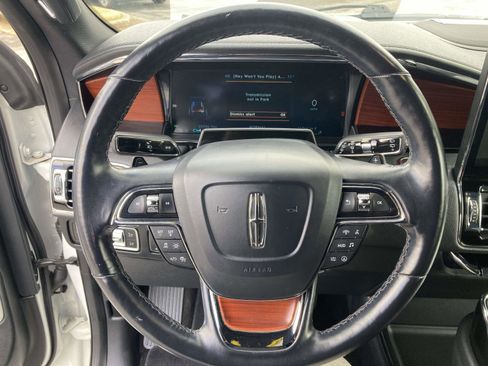 Certified 2022 Lincoln Navigator Reserve image 34