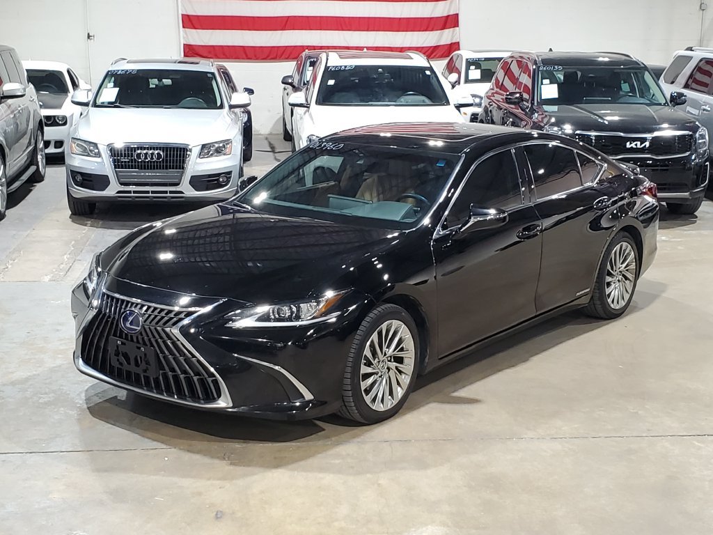 Used 2022 Lexus ES 300h w/ Accessory Package FWD image 56