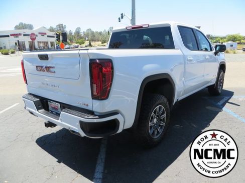Used 2025 GMC Sierra 1500 AT4 AWD/4WD image 5