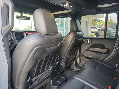 Used 2021 Jeep Wrangler Unlimited Rubicon w/ Xtreme Recon 35" Tire Package image 11