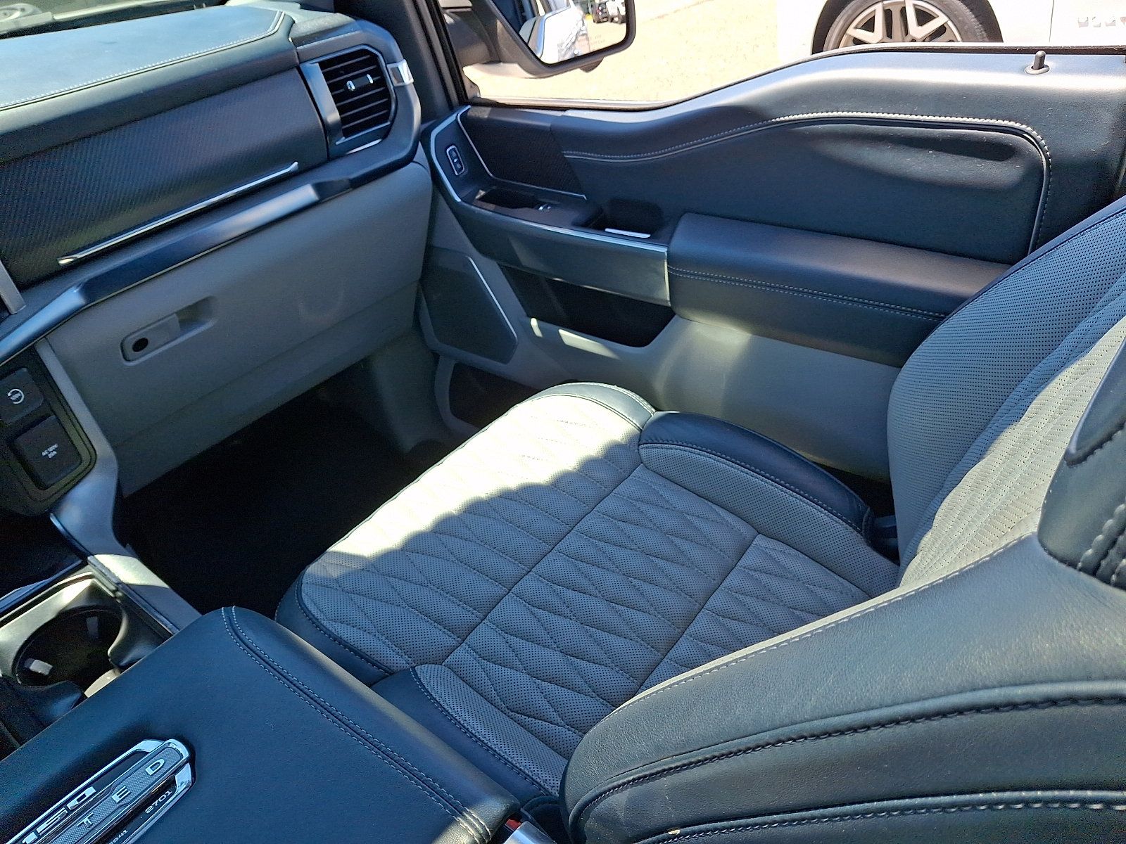 Certified 2023 Ford F150 Limited AWD/4WD image 15