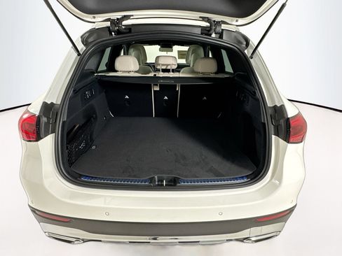 New 2026 Mercedes-Benz GLC 300 4MATIC image 29