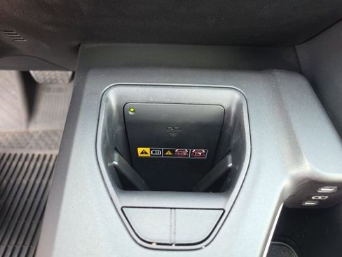 Used 2023 Toyota Crown XLE image 20