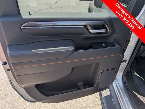 Used 2026 GMC Sierra 2500 AT4 w/ Technology Package AWD/4WD image 11