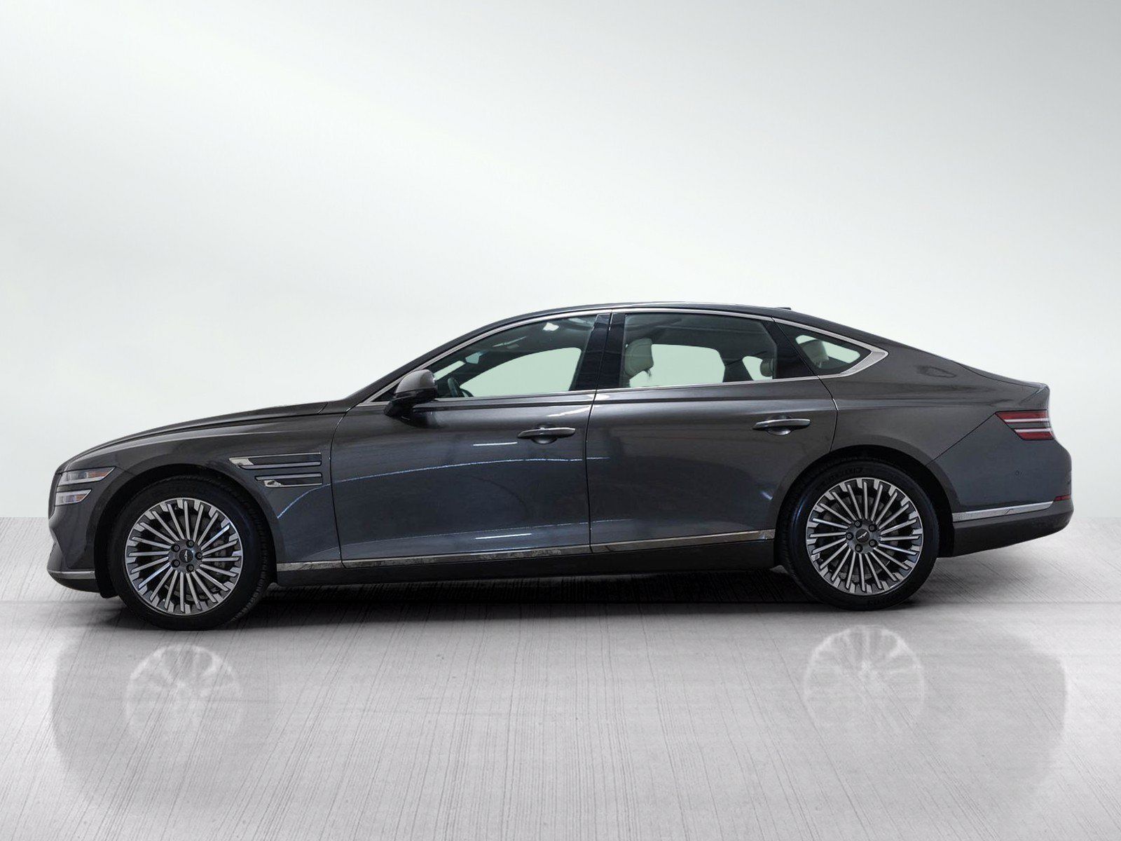 Used 2023 Genesis Electrified G80 AWD/4WD image 3