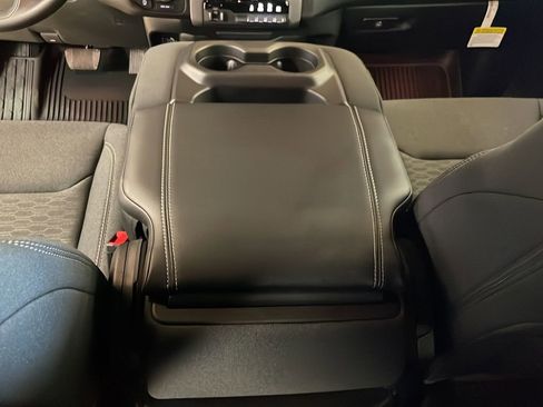 New 2026 RAM 1500 Tradesman AWD/4WD image 22