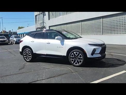 Certified 2023 Chevrolet Blazer RS image 35