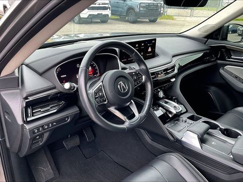 Used 2024 Acura MDX SH-AWD w/ Advance Package image 16
