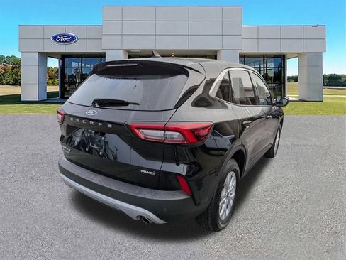Certified 2023 Ford Escape Active w/ Tech Pack #2 image 4