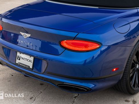 Used 2022 Bentley Continental GT Speed image 18