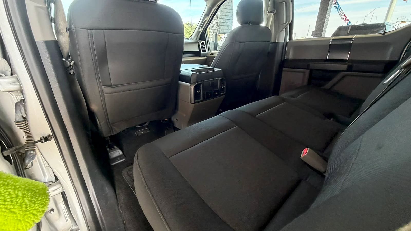 Used 2017 Ford F150 XLT w/ Equipment Group 302A Luxury RWD image 36