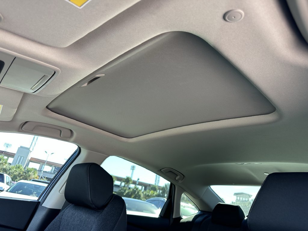 Used 2025 Honda Accord SE image 22