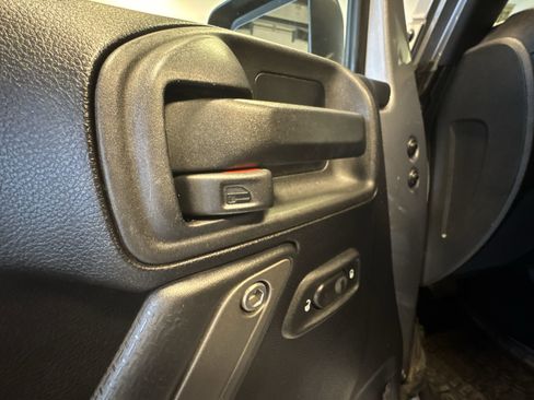 Used 2016 Jeep Wrangler Unlimited Sport image 13