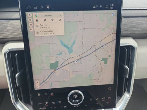 Certified 2025 GMC Acadia Denali w/ Super Cruise Package FWD image 17