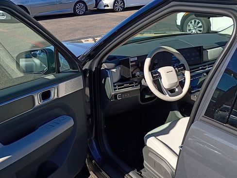 New 2026 Hyundai Santa Fe SE image 30