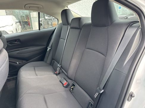 Certified 2025 Toyota Corolla LE image 19